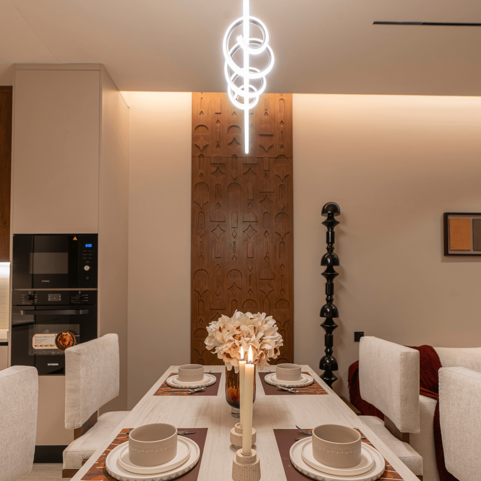 Luxury Apartment 01, photo 1 of 10