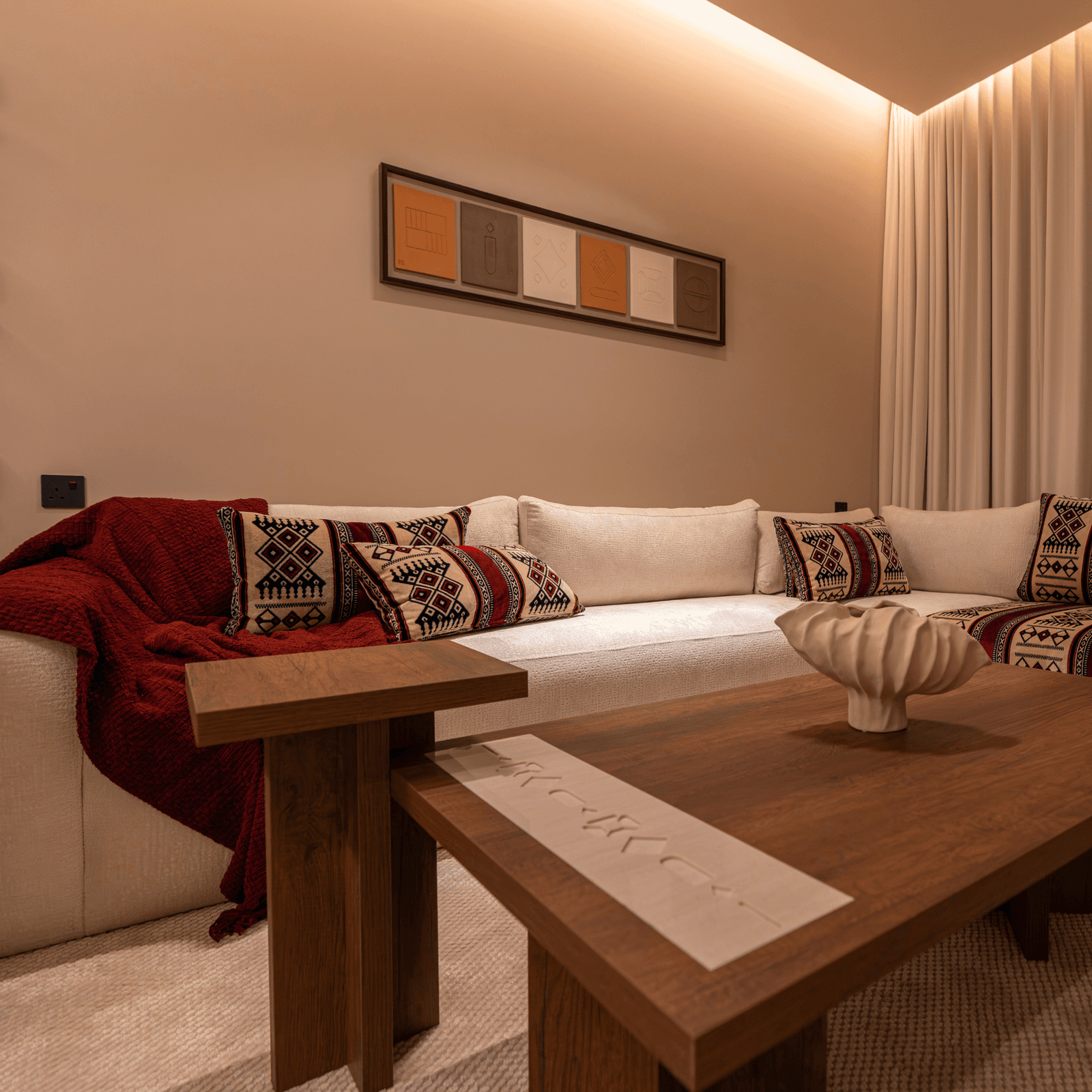 Luxury Apartment 01, photo 5 of 10