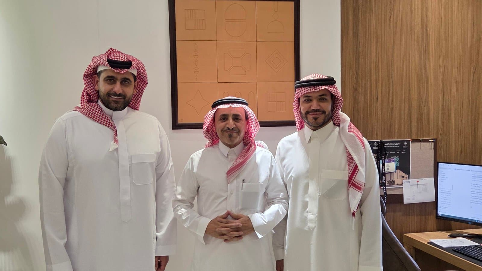 الدكتور صالح الحارثي يزور تجمعات